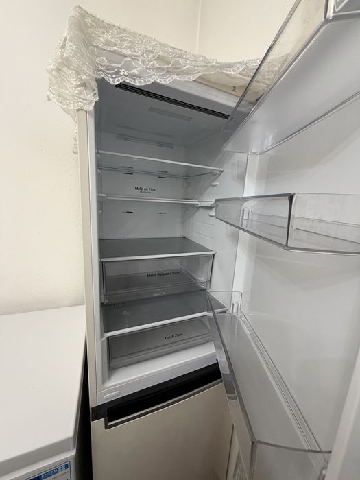 Продаю холодильник