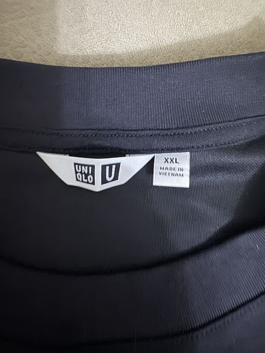 Оригинал мужсккая футболка от Uniqlo brend USA