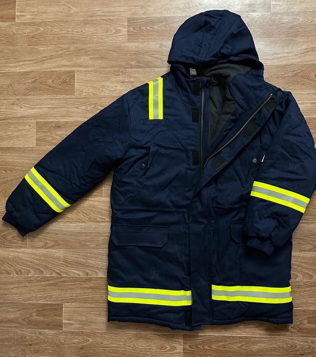 Спецодежда, комбезы и прочее