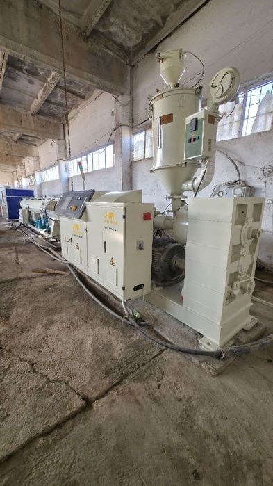 Poletilin truba chiqaradigan aparat Xitoyda ishlab chiqarilgan