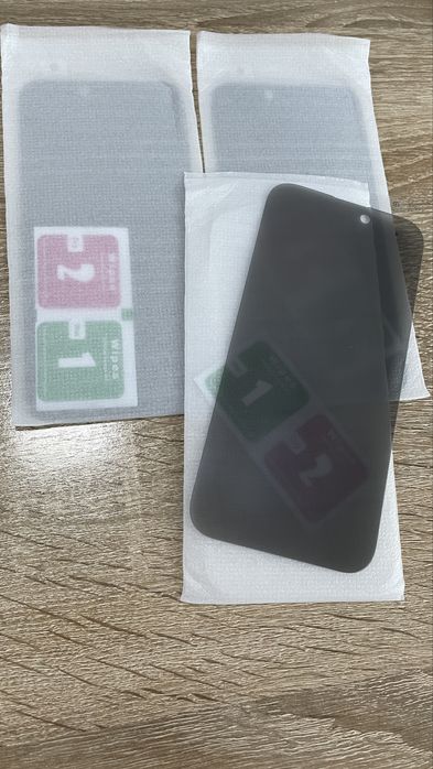 Folie privacy/clara iPhone 16 Pro Max 15 Pro Max 14 Pro Max 13 Pro Max