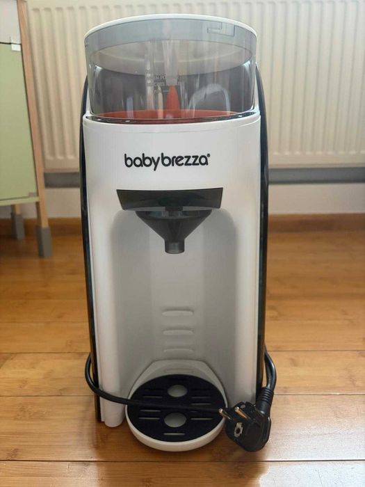 Set Baby Brezza expresor Formula Pro + Sterilizator/Uscător SuperFast