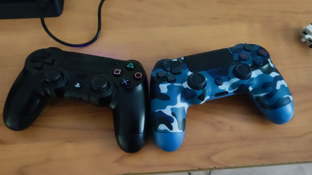 Продам ПРОШИТЫЙ Playstation 4 slim 500GB