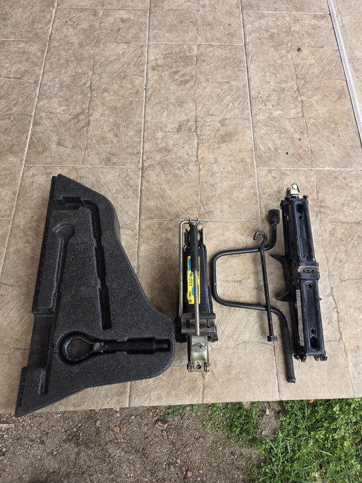 Крикове тип жаба.