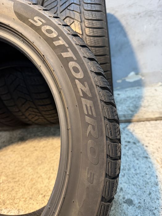 Гуми 245/45/19 PIRELLI Sottozero Winter