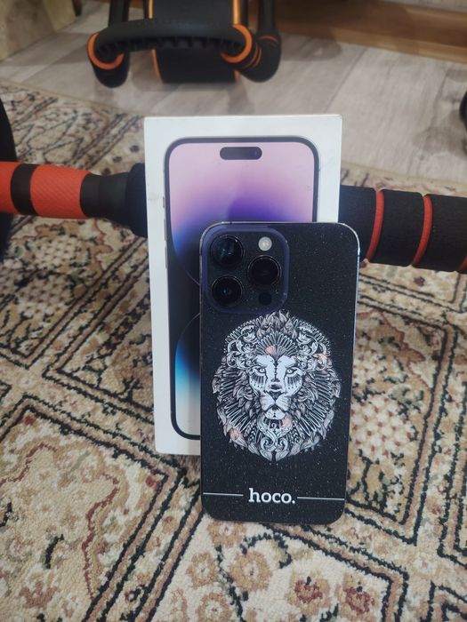 Продам Айфон 14 Про Макс.