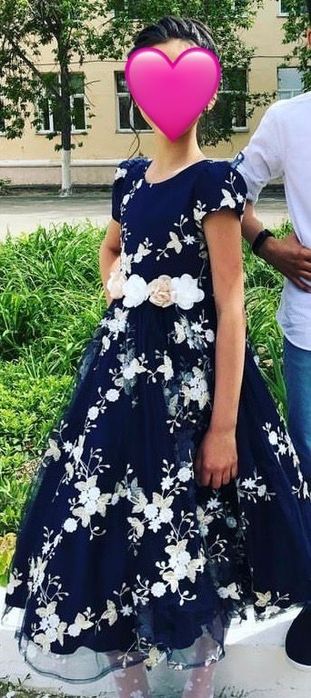 Платье на девочку