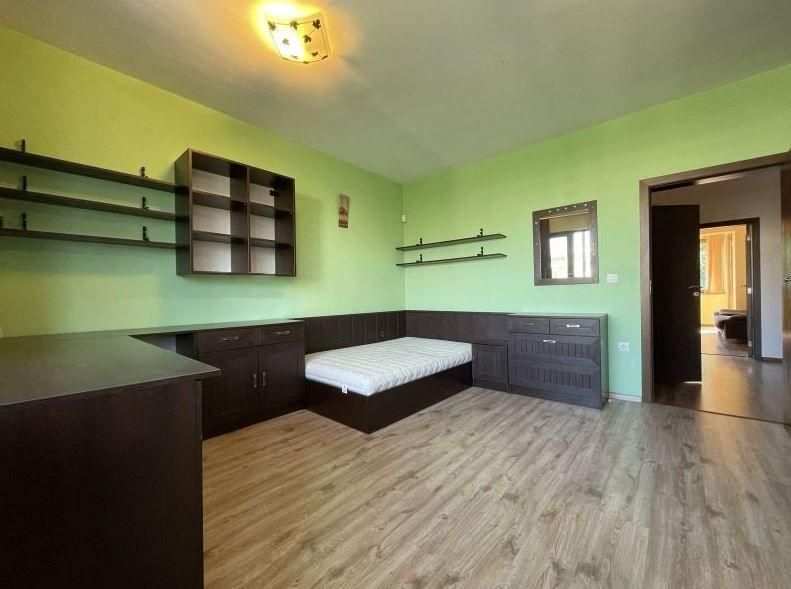 Дава се под наем Тристаен апартамент в Варна, Център - 91 кв.м за 648.21 € - Снимка #5