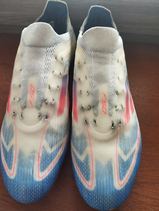 Бутсы adidas f50 синие-белые 42размер