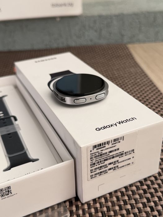 НОВ! Silver! Samsung Watch 9 LTE / 44mm L355 *ЛИЗИНГ TBI