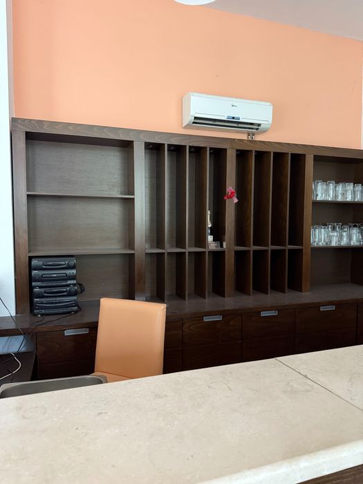 Маси и столове за дом или ресторант