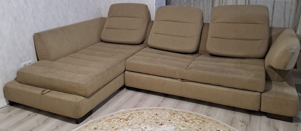 Продам угловой диван