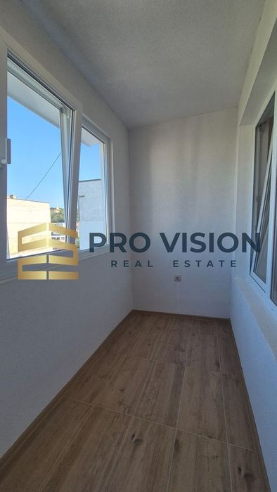 Продава се Двустаен апартамент в Варна, Възраждане 1 - 50 кв.м за 2358 €/кв.м - Снимка #9