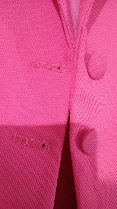 Женский костюм сатылады