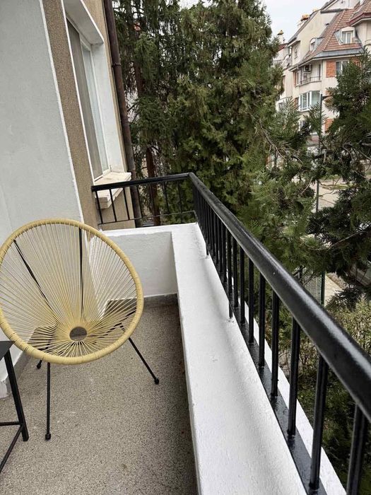 Тристаен апартамент под наем в ж.к. Лозенец, 2215351