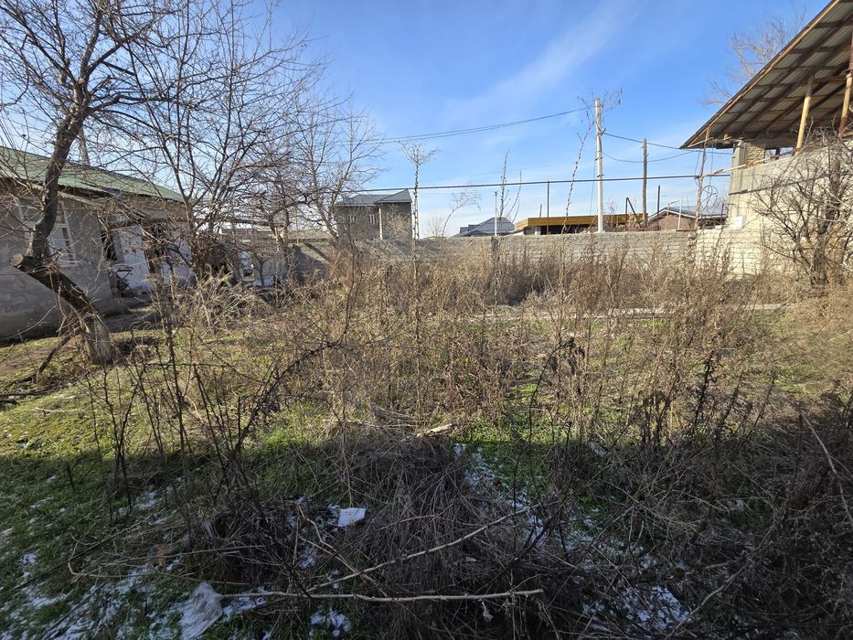 4-сотихли уй сотилади. Тошкент шахрида