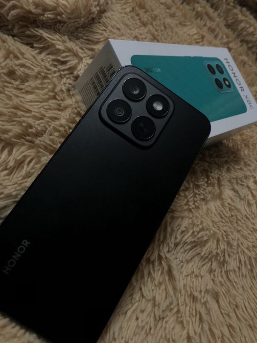 Продам хонор х8с