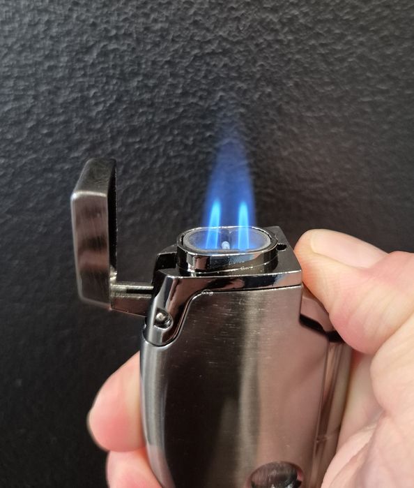 Газова запалка за пури JOBON,два цвята D-0650