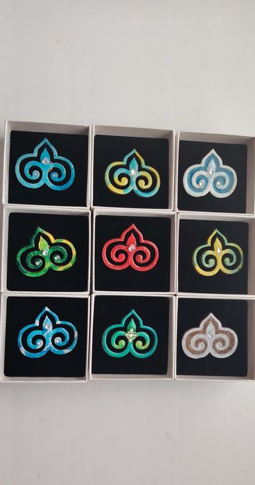 Продам этно брошки