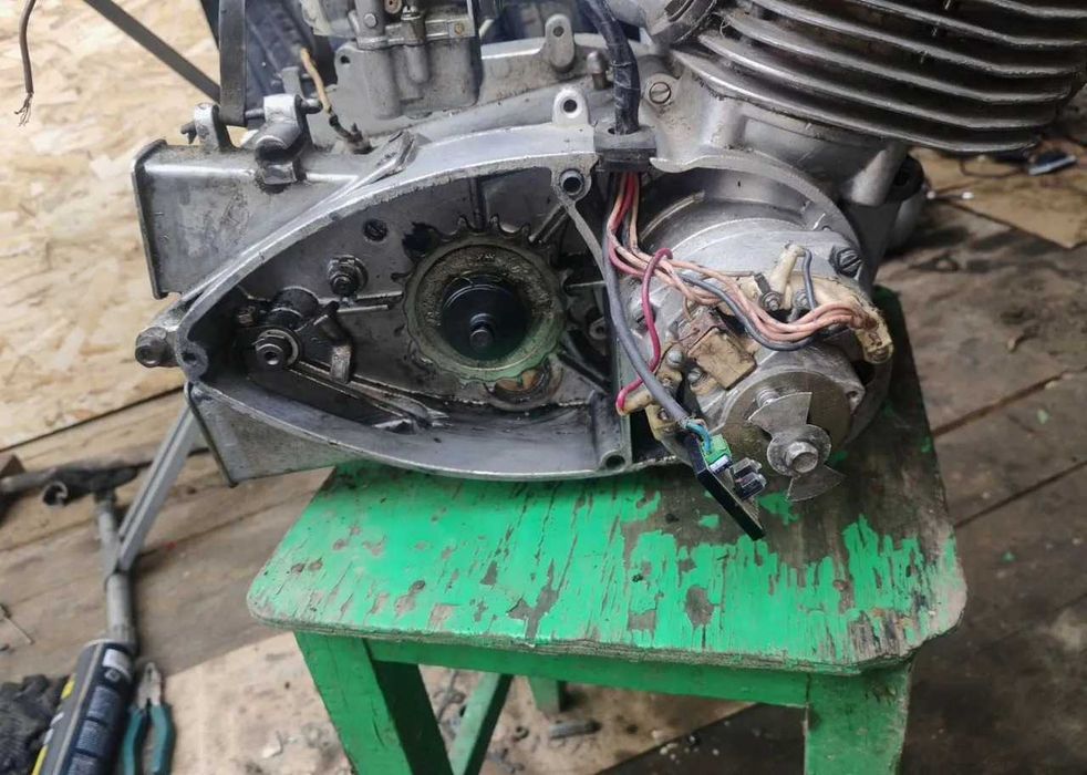 Двигатель мотоцикла ИЖ Юпитер 5