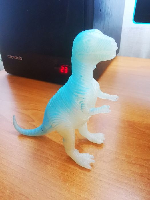 Super Dinozaur de colectie