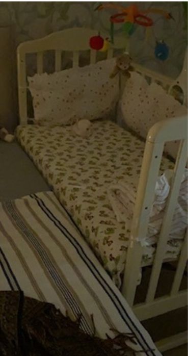 Детская кроватка