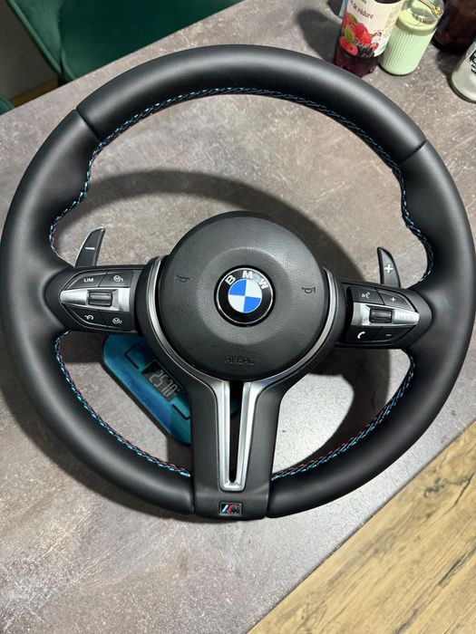 Volan bmw negru arguntiu f10