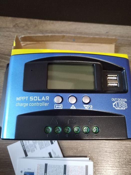 Соларен контролер PWM и MPPT  100 ампера