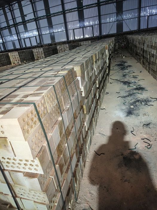 Pishgan gʻisht sotiladi narxi 1260soʻm gʻishtga gap yoʻq zoʻr