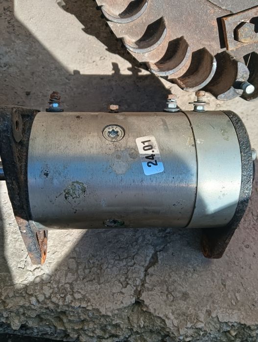 Electrodinam cu funcție de pornire și incarcare
