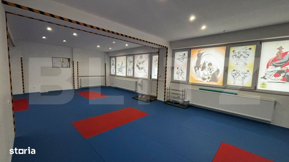 Spatiu comercial open space, demisol, 82 mpu, ideal fitness sau sala s