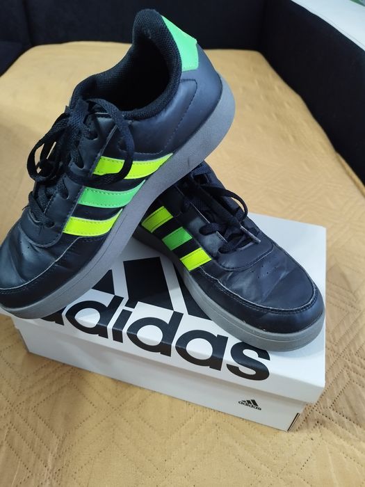 Маратонки Адидас