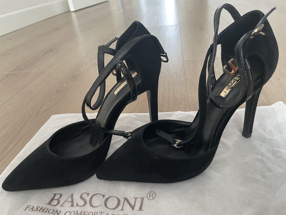 Продам туфли Basconi