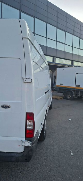 Vând Ford Transit