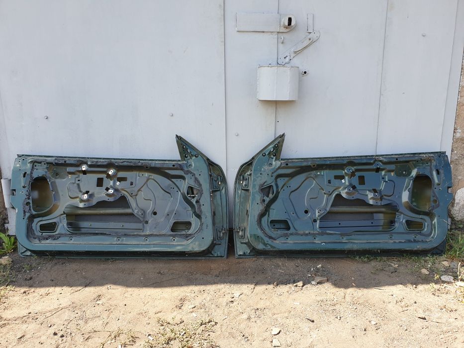 BMW e36 Купе Двери