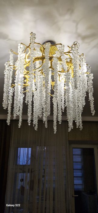Люстра *шикарная*