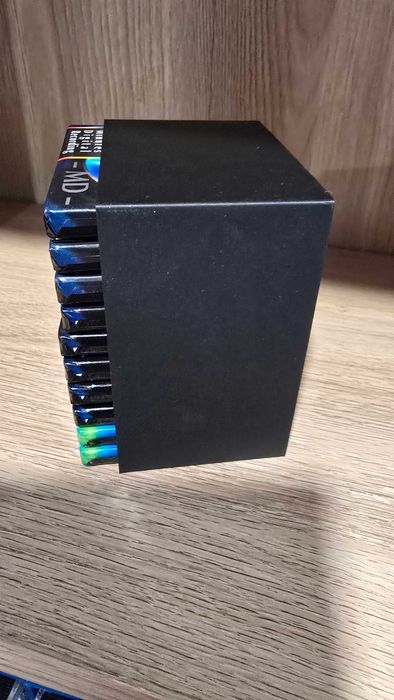 Minidisc Rack Si CD Rack - Suport Pentru CD-uri si MD-uri