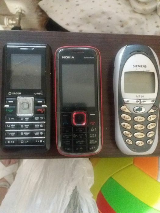 Телефоны разные б/у все в рабочем состоянии