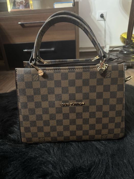 Geanta de mana Louis Vuitton (piele)