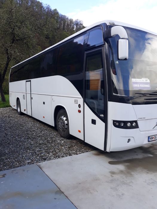 Transport persoane la cerere cu autocar/microbus inchiriere (cu Sofer)