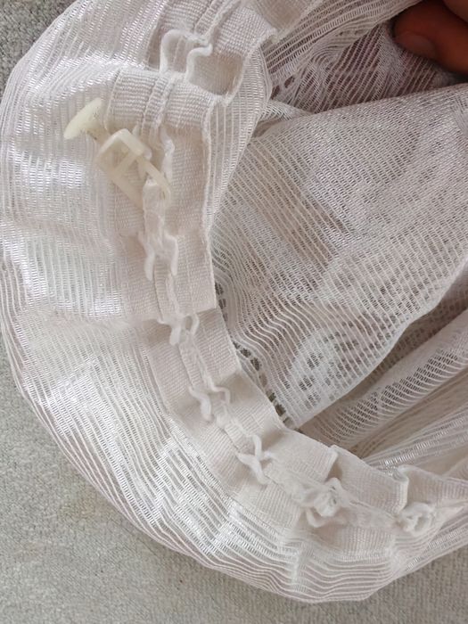 Продам тюль в спальню