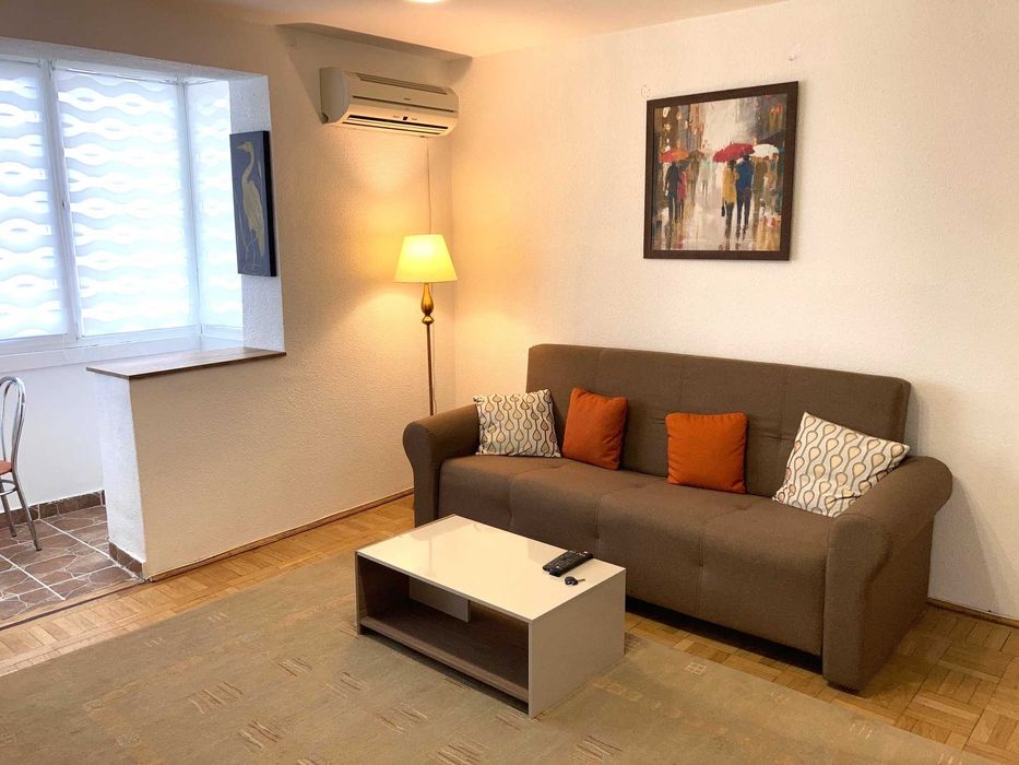 Piata Amzei / Calea Victoriei – 5 min. pana la Metrou Piata Romana