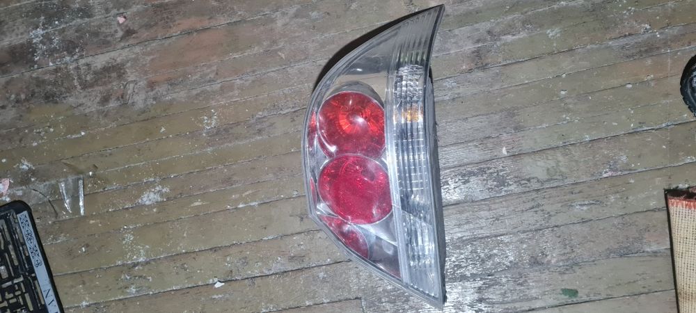 Задний фонарь Лансер 9