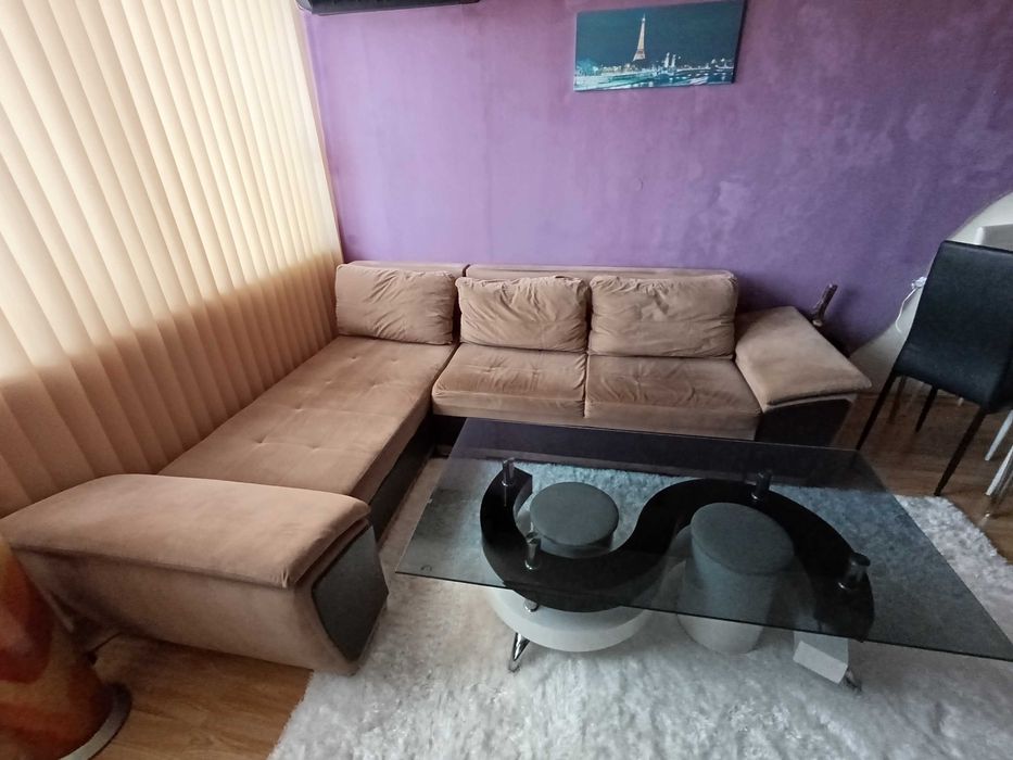 Холов ъглов диван