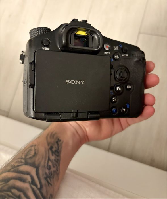 Sony Alpha 77 foto&video