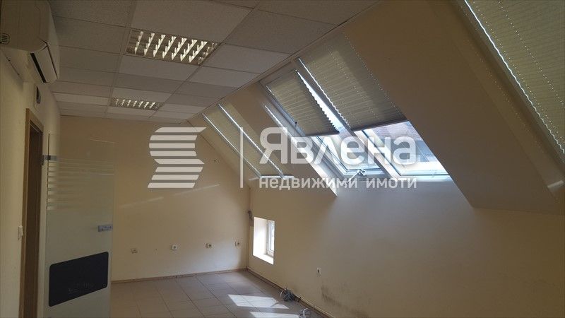 Дава се под наем Офис в Варна, Център - 260 кв.м за 2080 € - Снимка #3