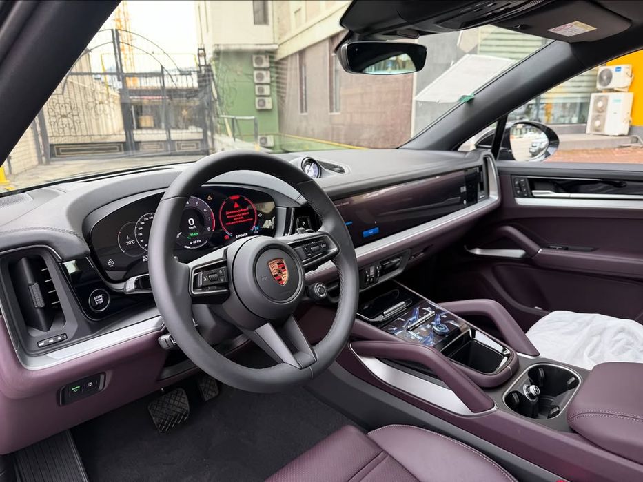 Porsche Cayenne Coupe E-Hybrid