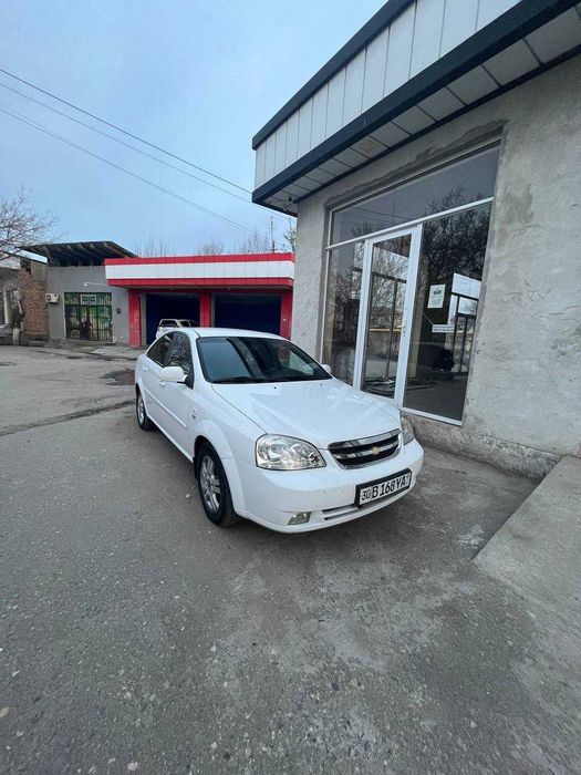 Chevrolet Lacetti, 2 позиция 2012 г.