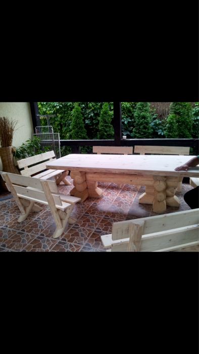 Masa lemn rotund - rustica