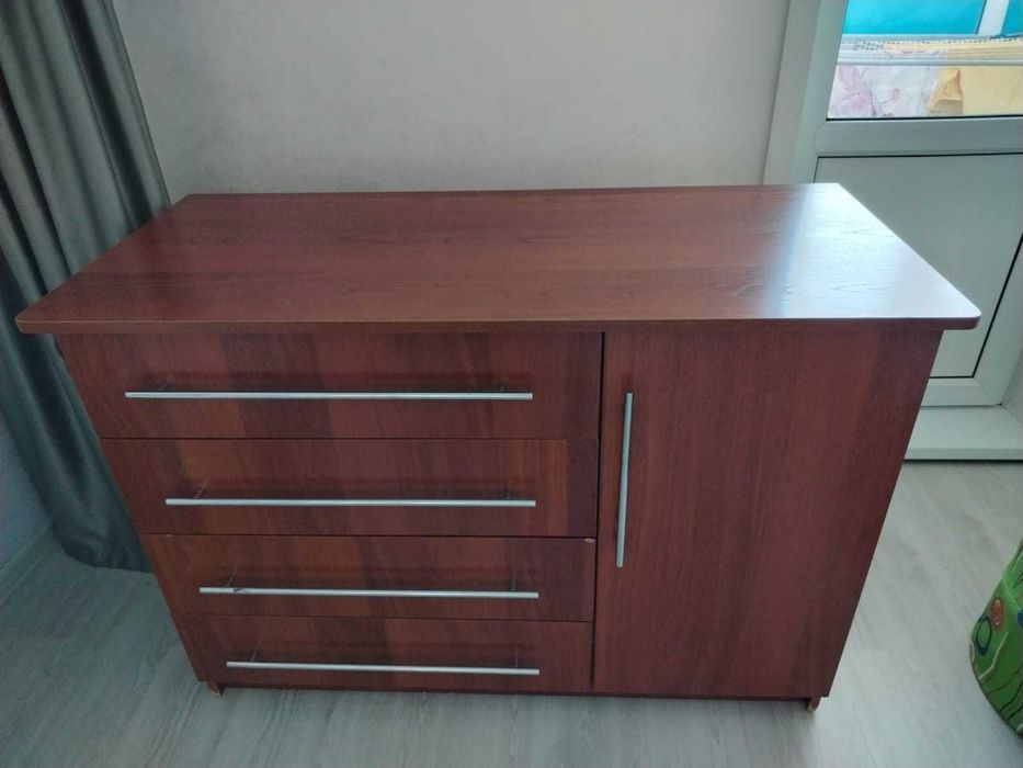 Продам комод в хорошем состоянии